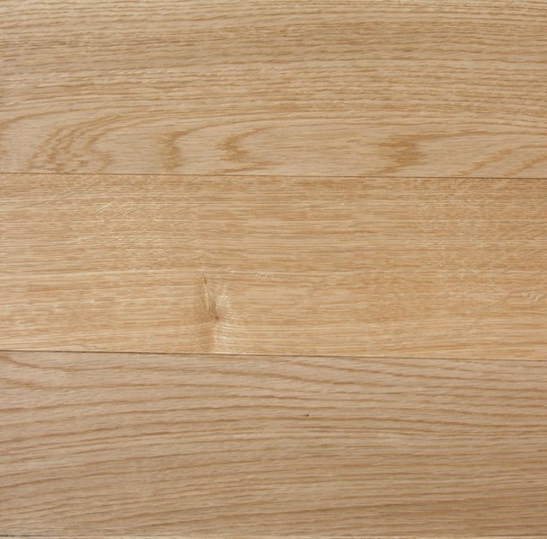 TARIMA MACIZA ROBLE BARNIZADO SAT. 300X1500X82,5X15MM